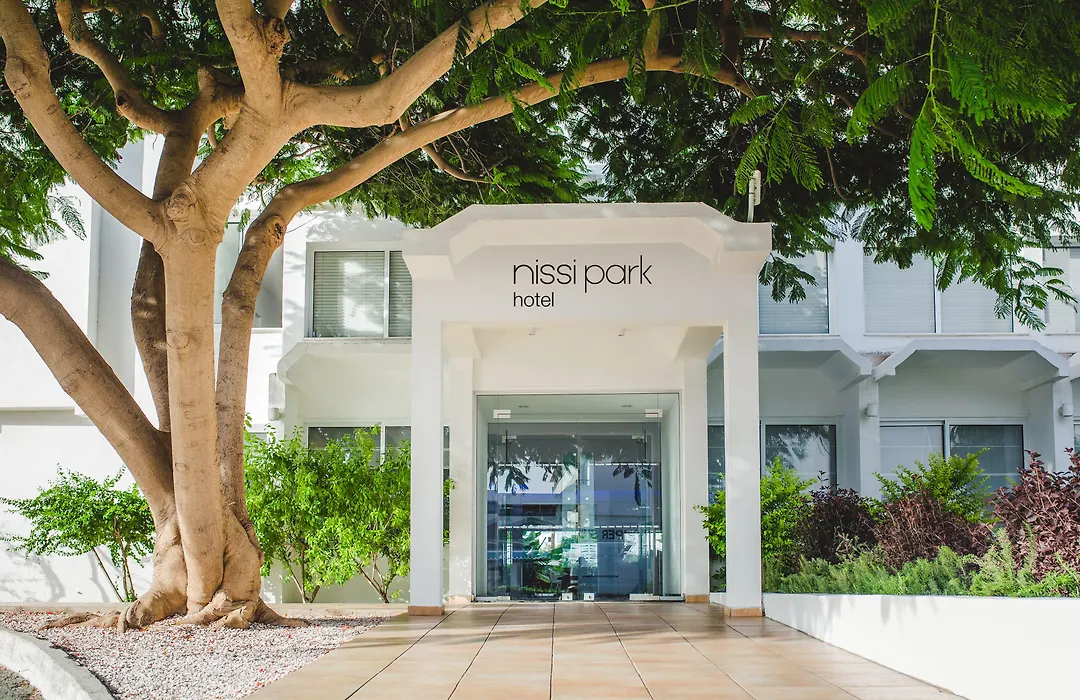 Nissi Park Hotel-1