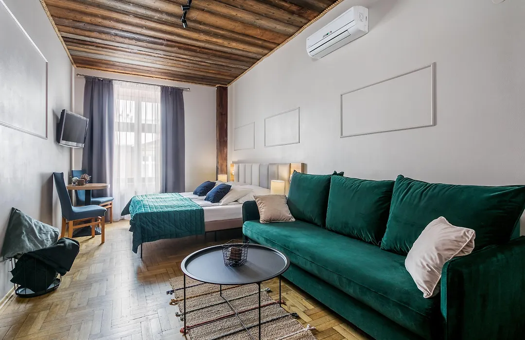 Aparthotel Pergamin-1