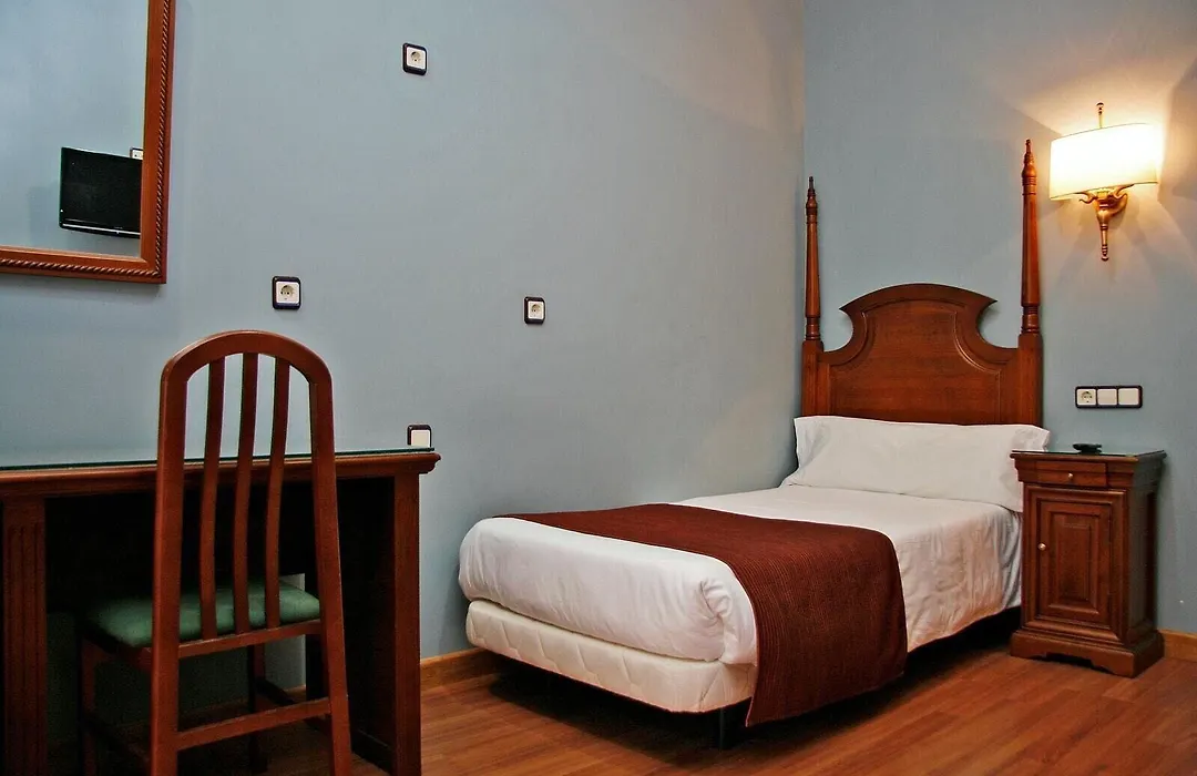 Hostal Victoria I-1