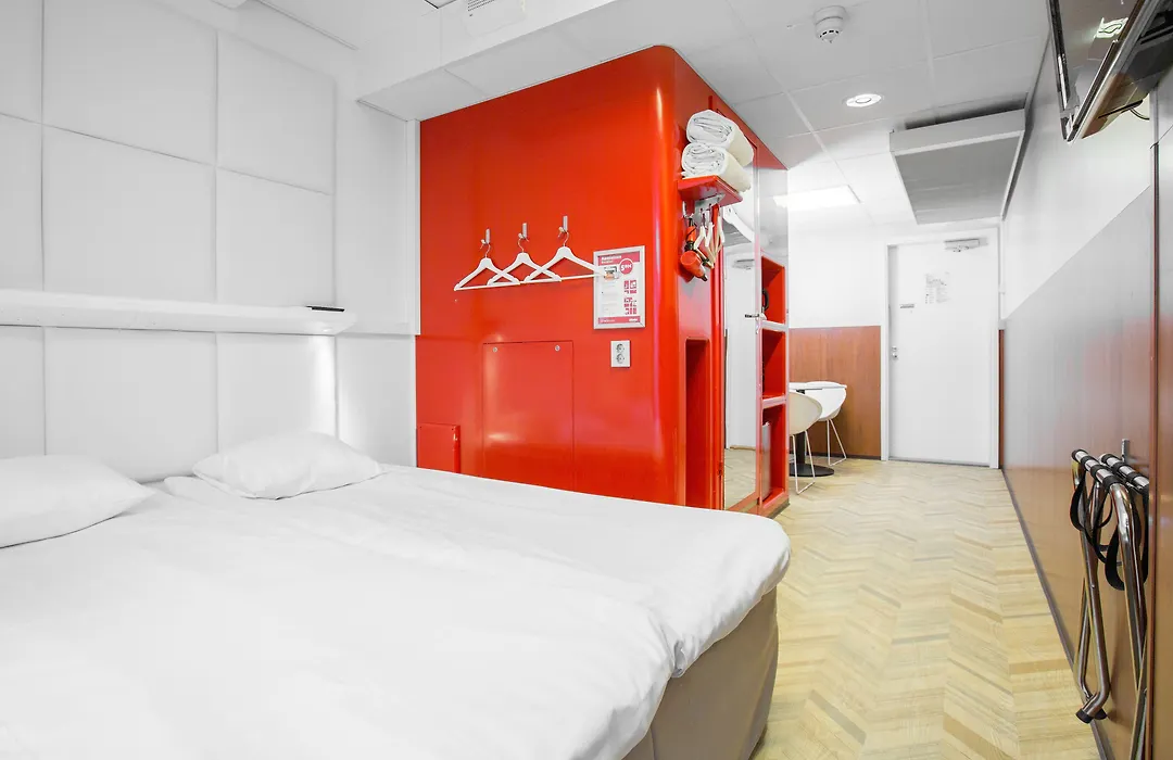 Omena Hotel Helsinki Loennrotinkatu-1