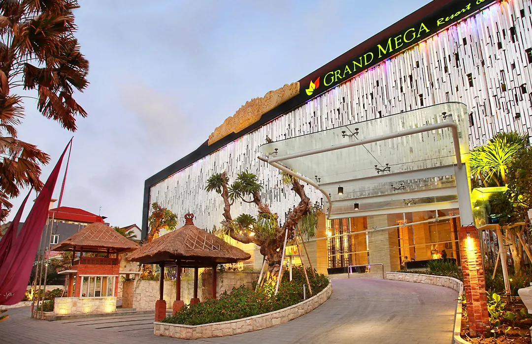 Grand Mega Resort & Spa Bali-1