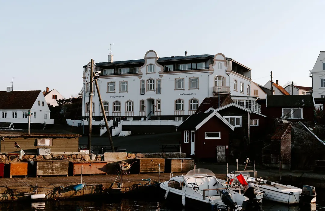 Hotel Sandvig Havn-1