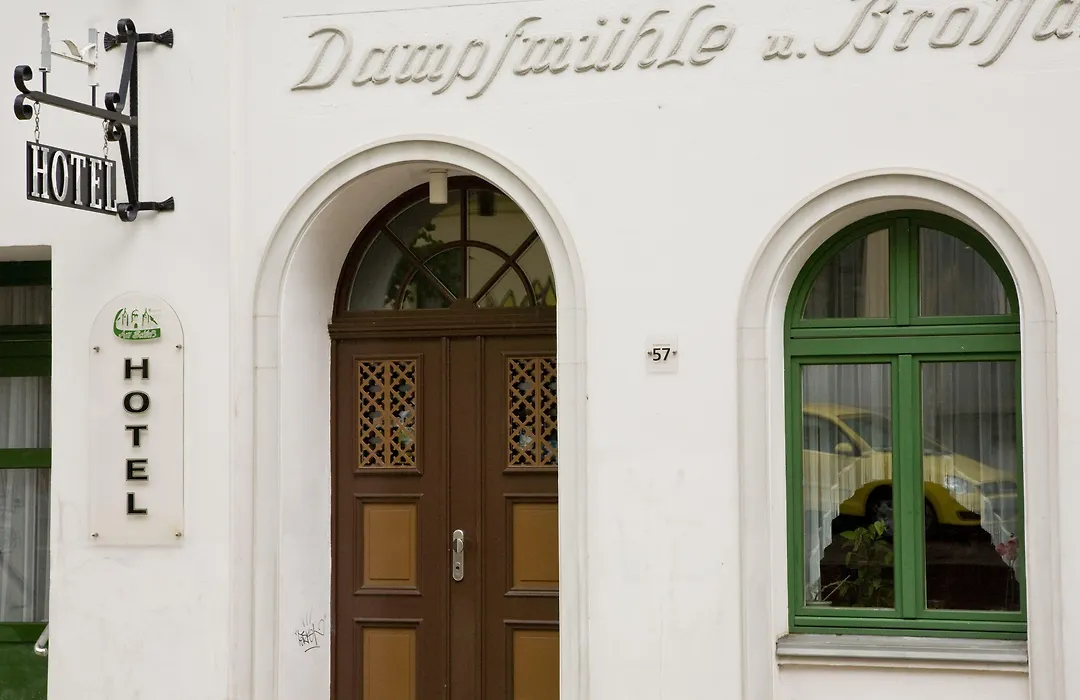 Hotel Am Schloss-1