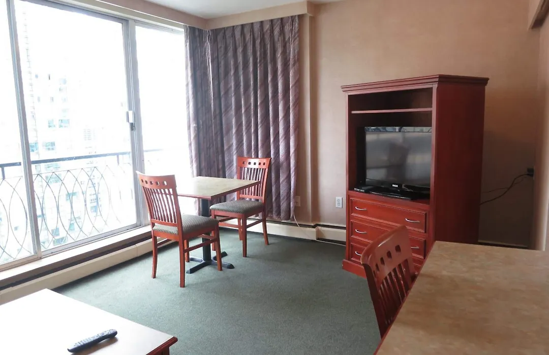 Tropicana Suite Hotel-1