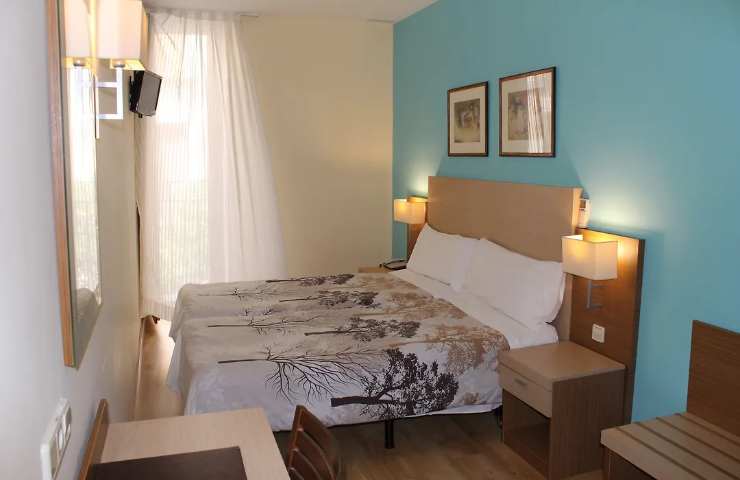 Hotel Mirador Puerta Del Sol-1