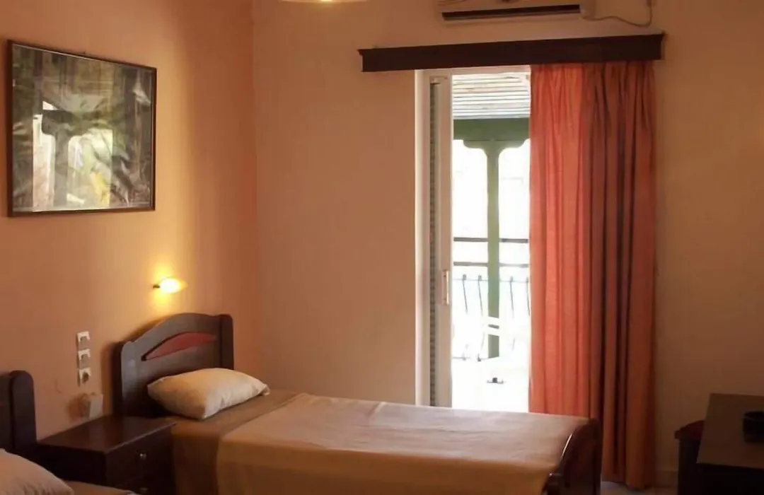 Perkes Hotel Complex (Adults Only)-1
