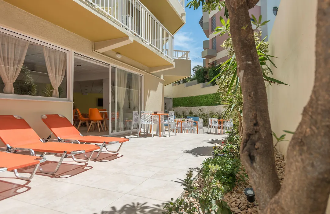 Majestic Hotel - Adults Only-1