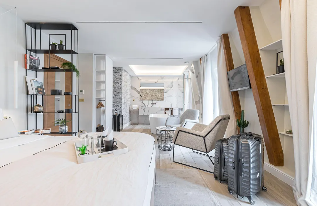 Le Dortoir Boutique Suites-1