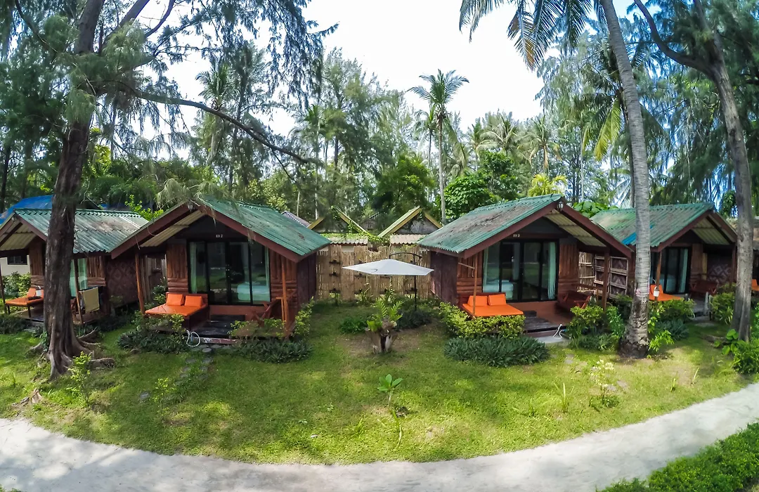 Salisa Resort-1
