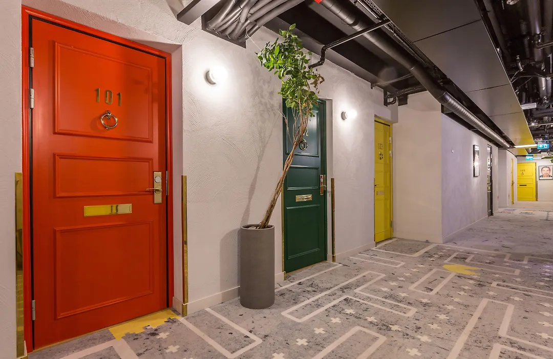 Hotel With Urban Deli-1
