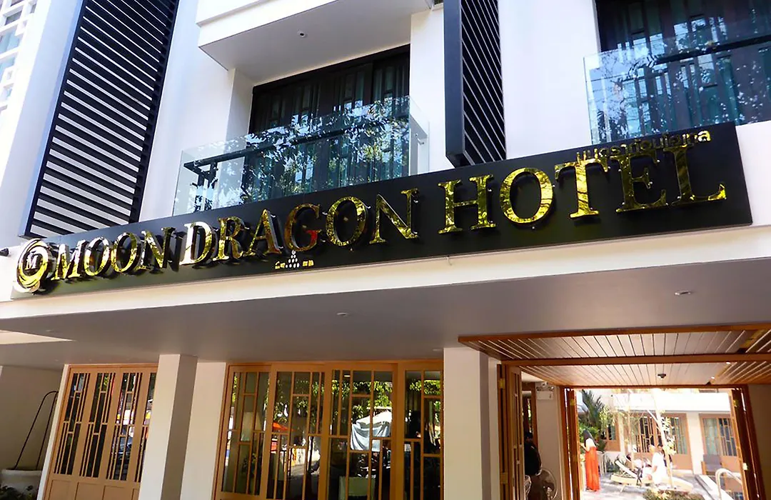 Moon Dragon Hotel-1