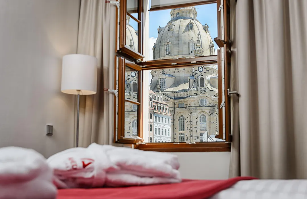 Amedia Plaza Dresden-1