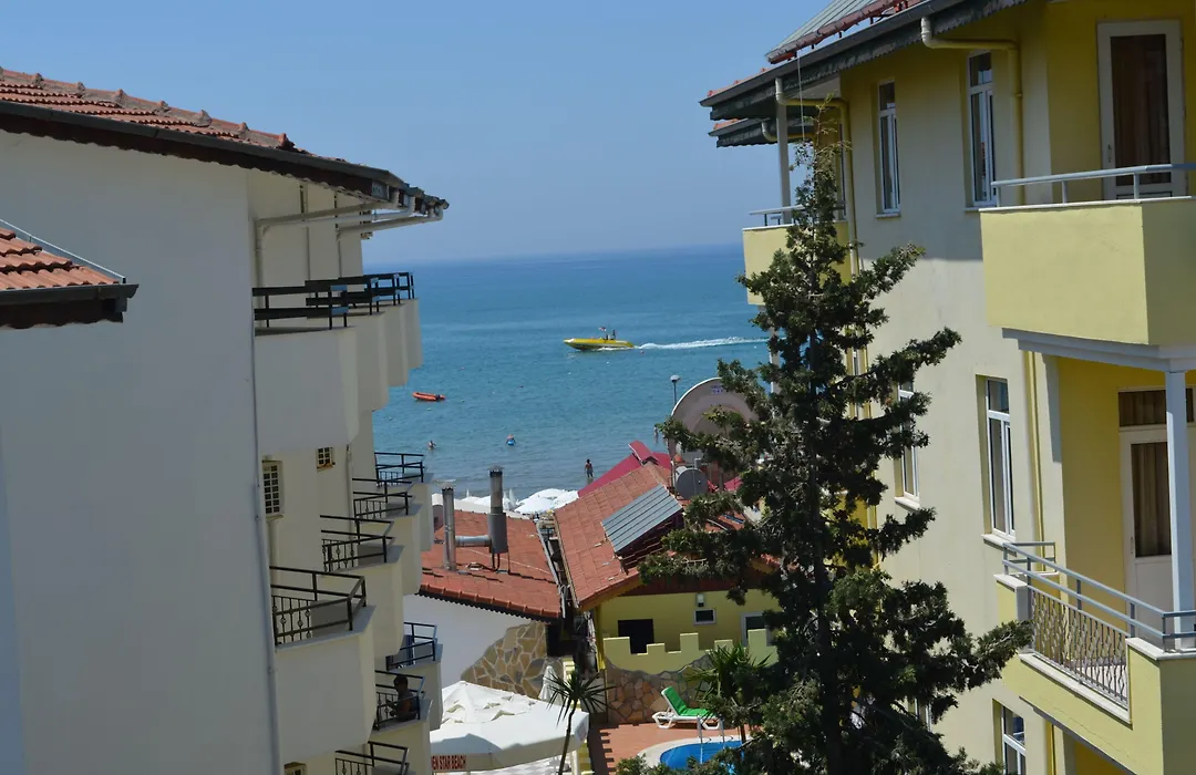 Delphin Apart Hotel-1