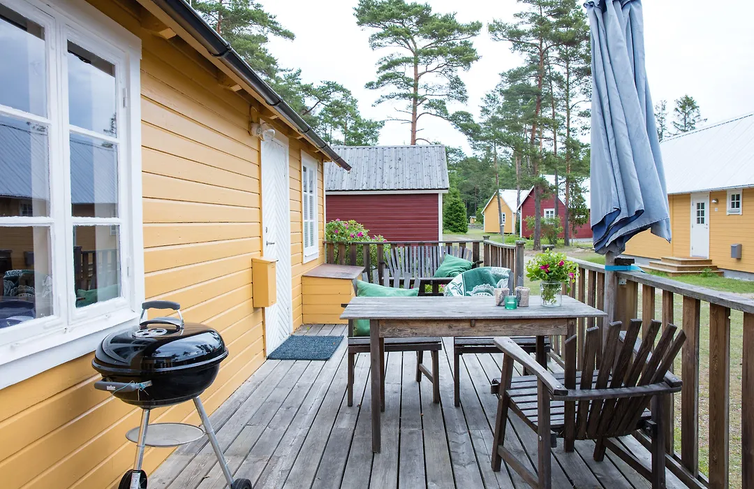 Ljugarns Semesterby-1