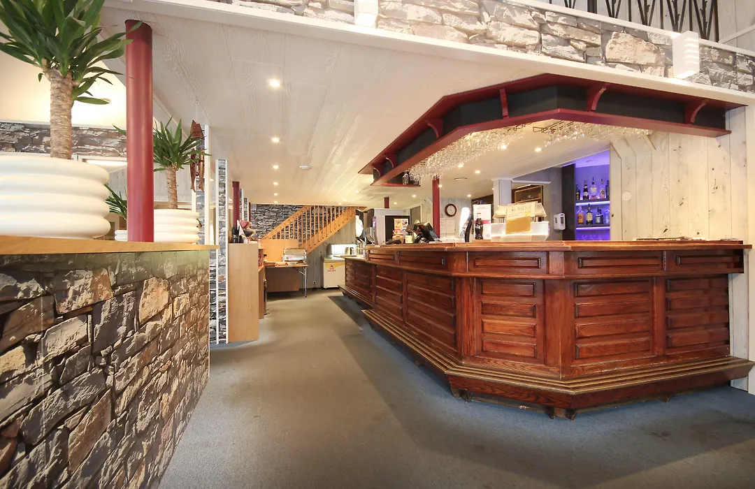 Napoli Resturant & Hotell As-1