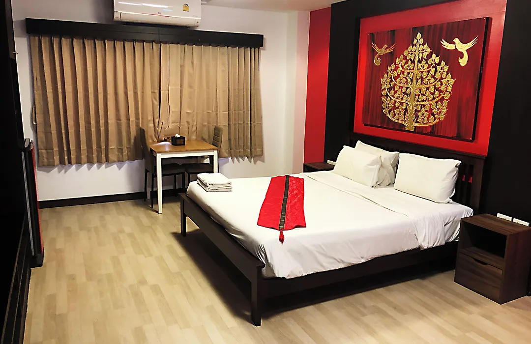 Zip Hotel & Restaurant-1