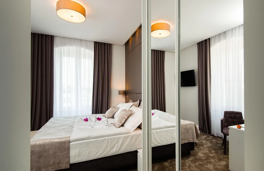 Dream Luxury Rooms-1