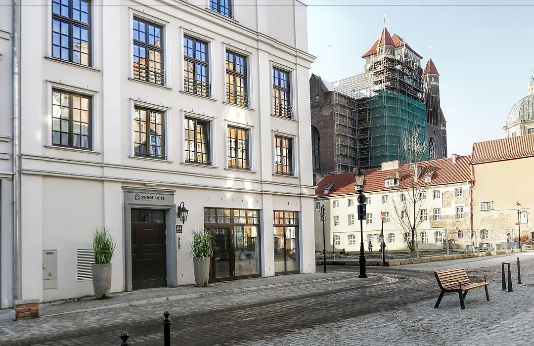 Sweet Suite-1