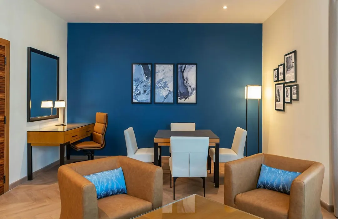 Four Points By Sheraton Bur Dubai-1
