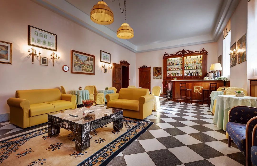 Hotel Residenza In Farnese-1