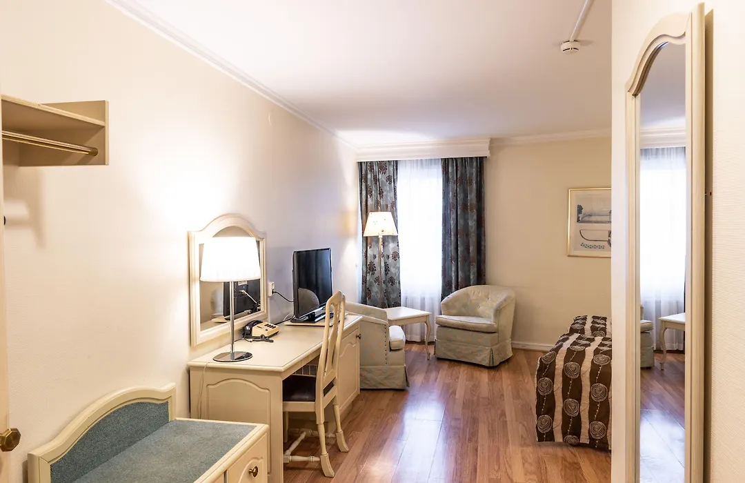 Hotel Fars Hatt-1