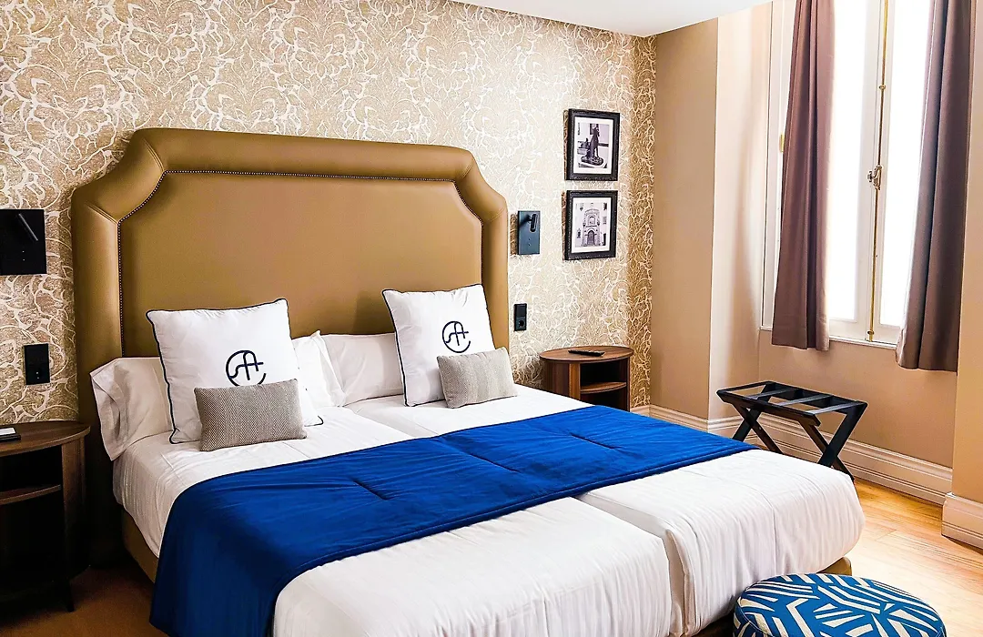 Boutique Hotel Cordial Plaza Mayor De Santa Ana-1