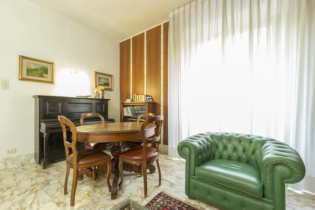 Hotel Roma-1