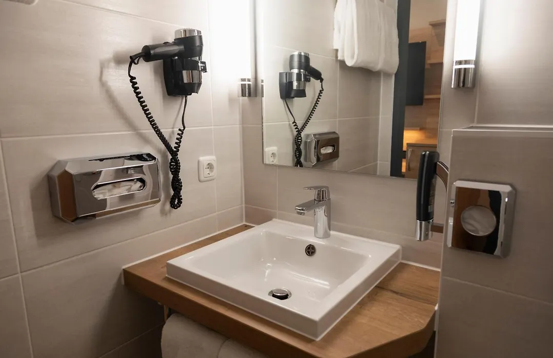 Acama Hotel & Hostel Kreuzberg-1