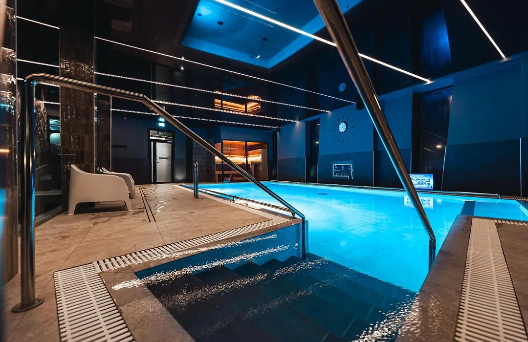 Arensburg Boutique Hotel & Spa-1