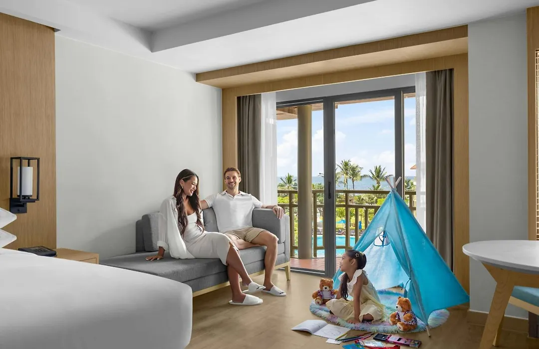 Phuket Marriott Resort & Spa, Merlin Beach-1