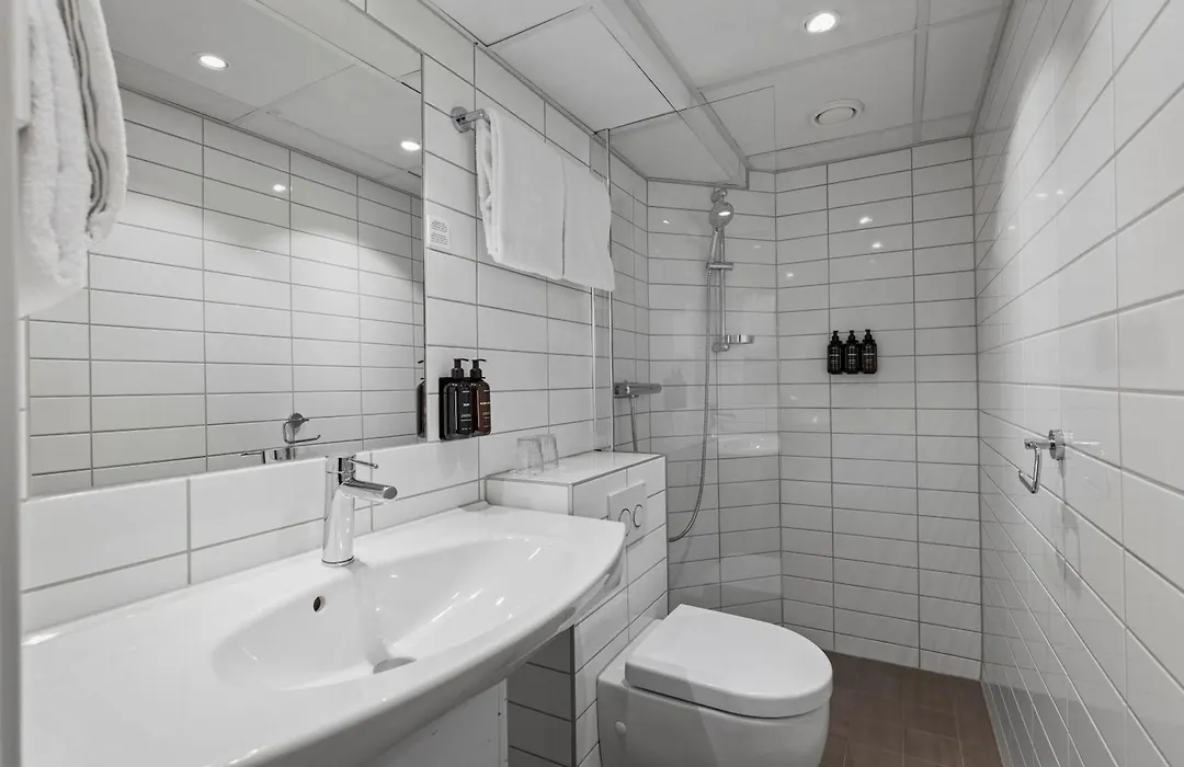 Home Hotel Astoria-1