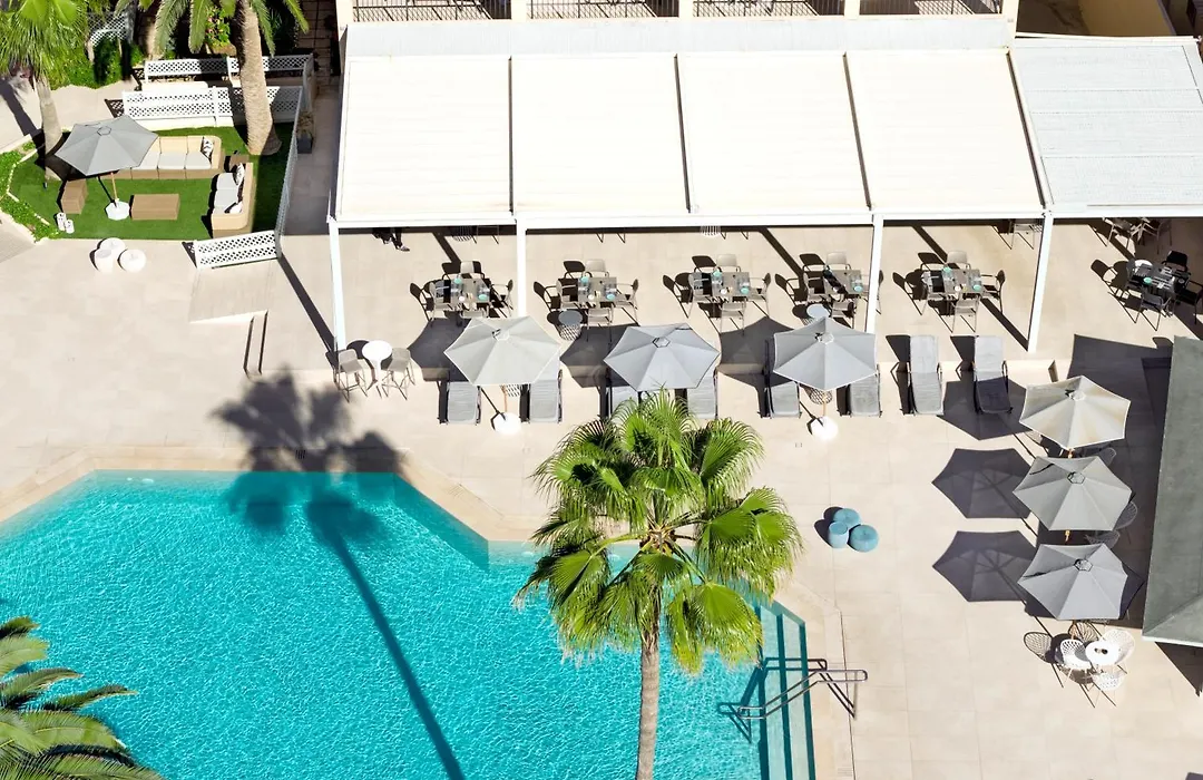 Atlantis Beach Hotel-1
