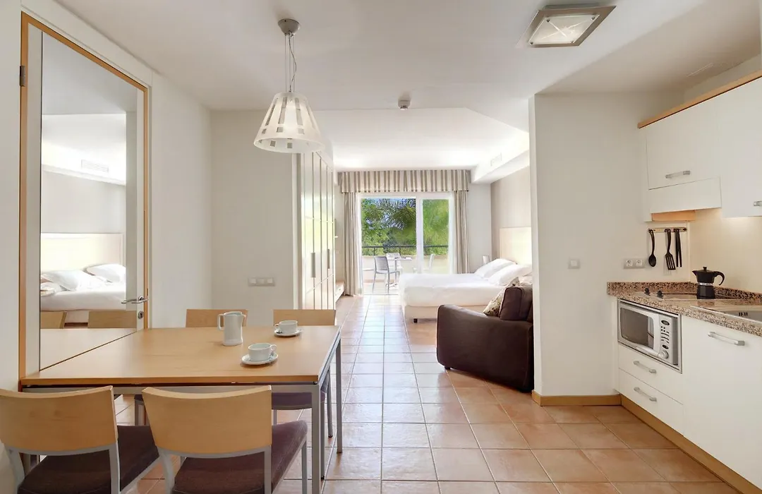 Elviria Hills Living-1