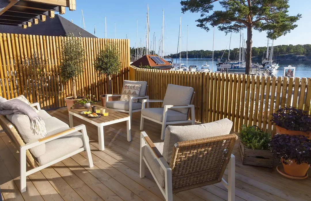 Sandhamn Seglarhotell-1