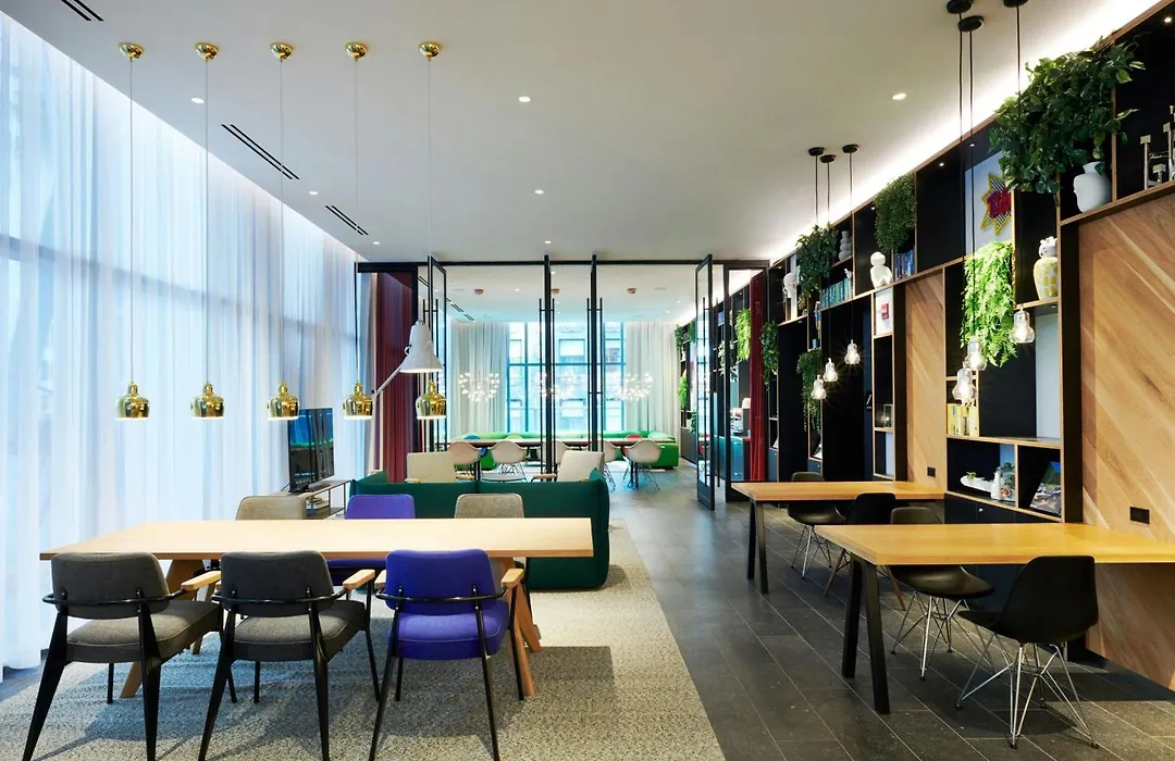 Citizenm Chicago Downtown-1