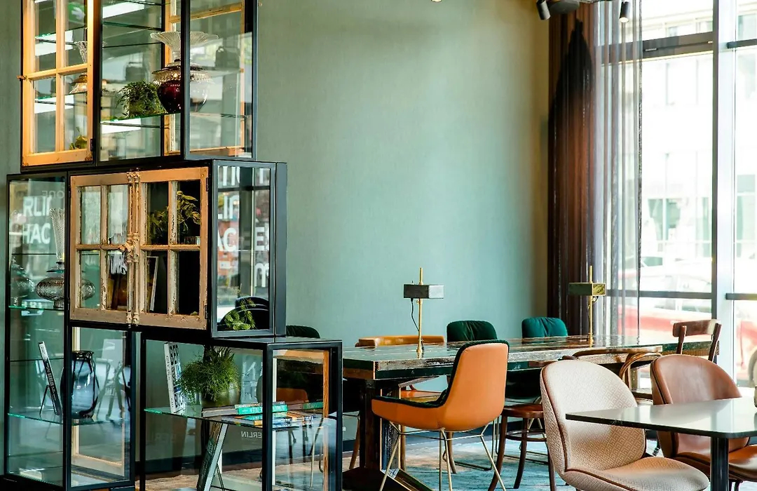 Motel One Berlin-Hackescher Markt-1