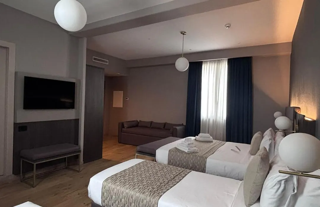 Hotel San Remo-1