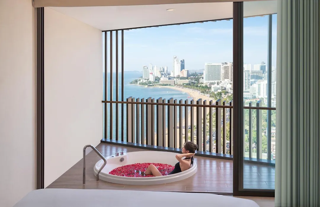 Hilton Pattaya-1