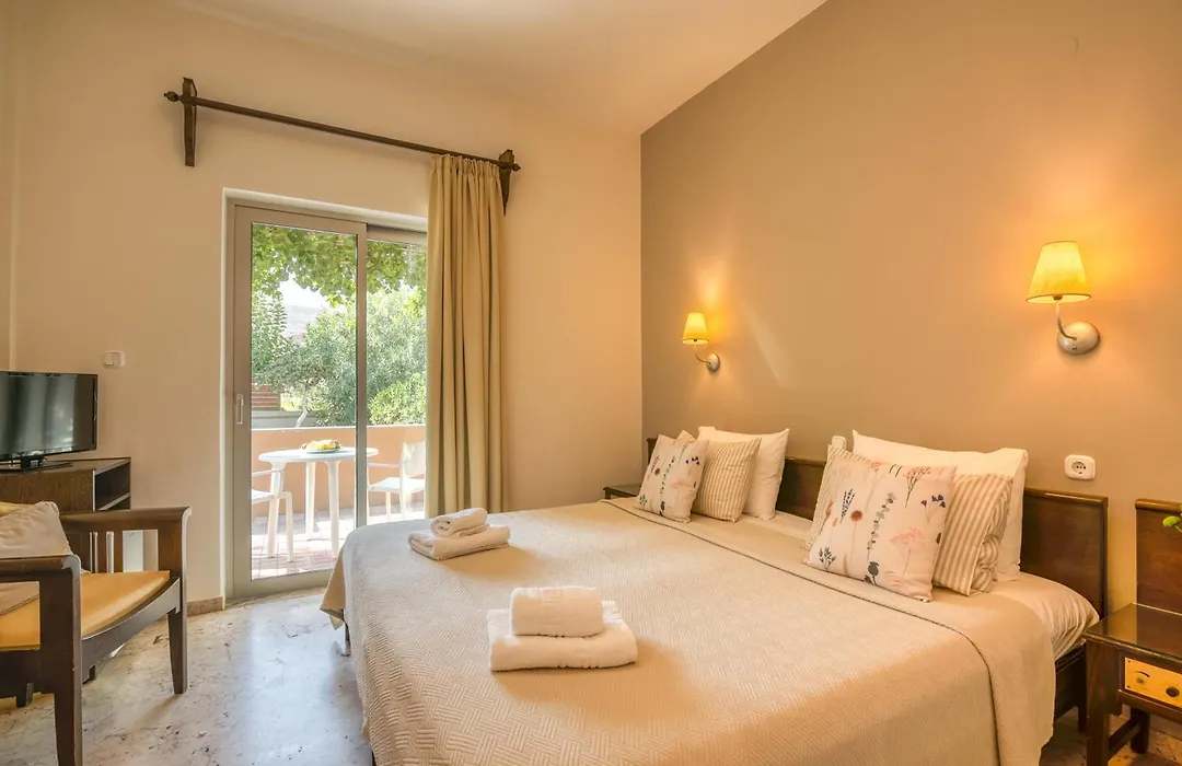 Hotel Peli-1