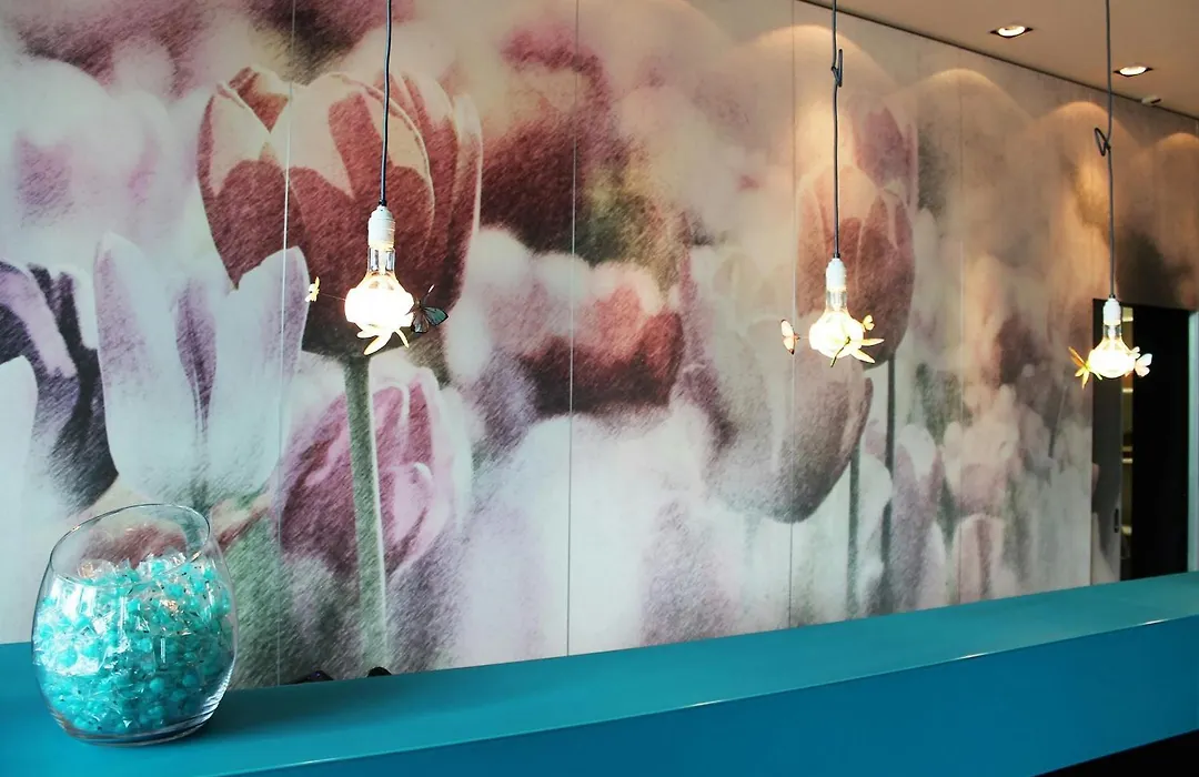 Motel One Amsterdam-1