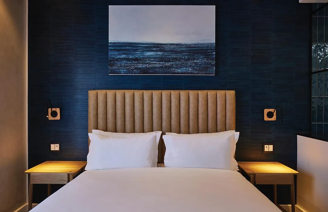 Century City Hotel Bridgewater-1