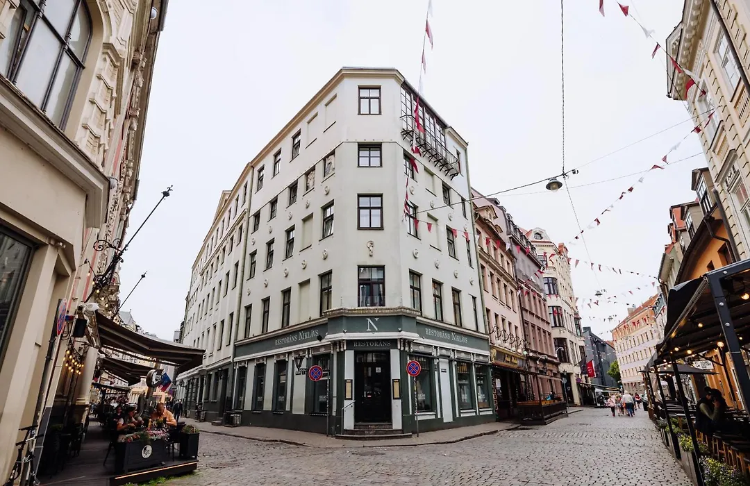 Hestia Hotel Draugi-1