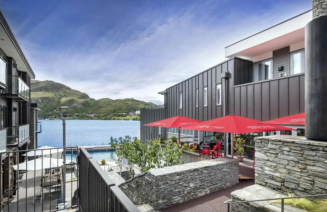 Hilton Queenstown Resort & Spa-1