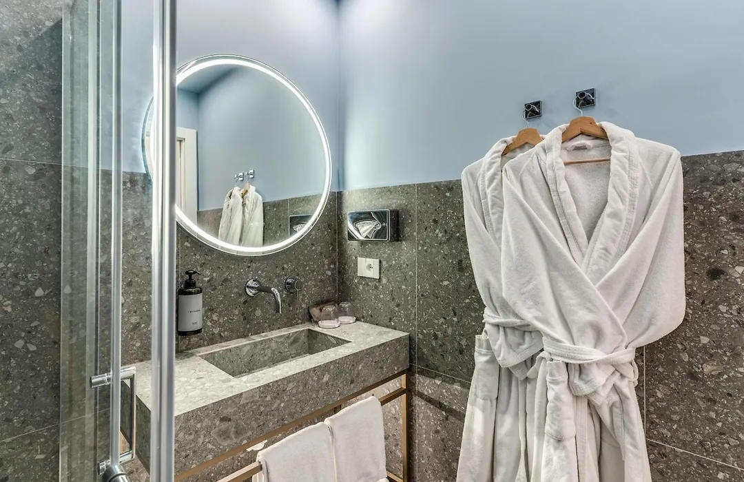 Relais Trevi 95 Boutique Hotel (Adults Only)-1