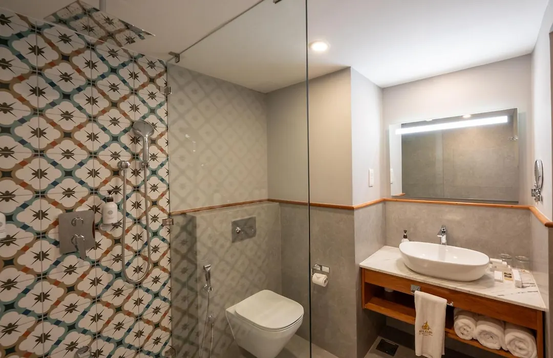 Sea Cliff Resort & Spa-1