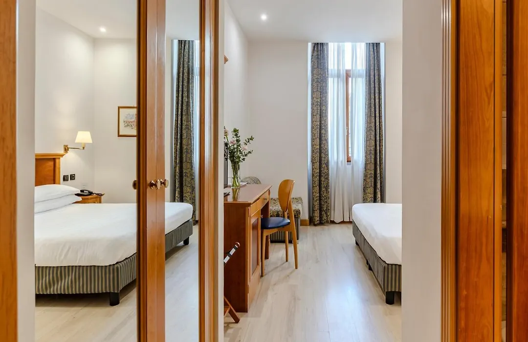 Hotel Diplomatic-1