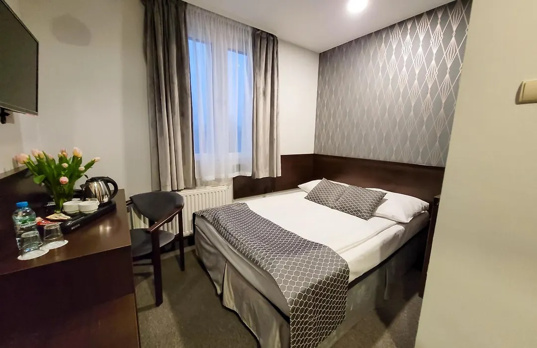 Hotel Fero Express Pokoje Klimatyzowane Ac-1