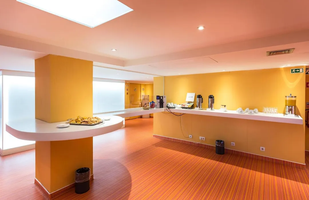 Radisson Blu Hotel Lisbon-1