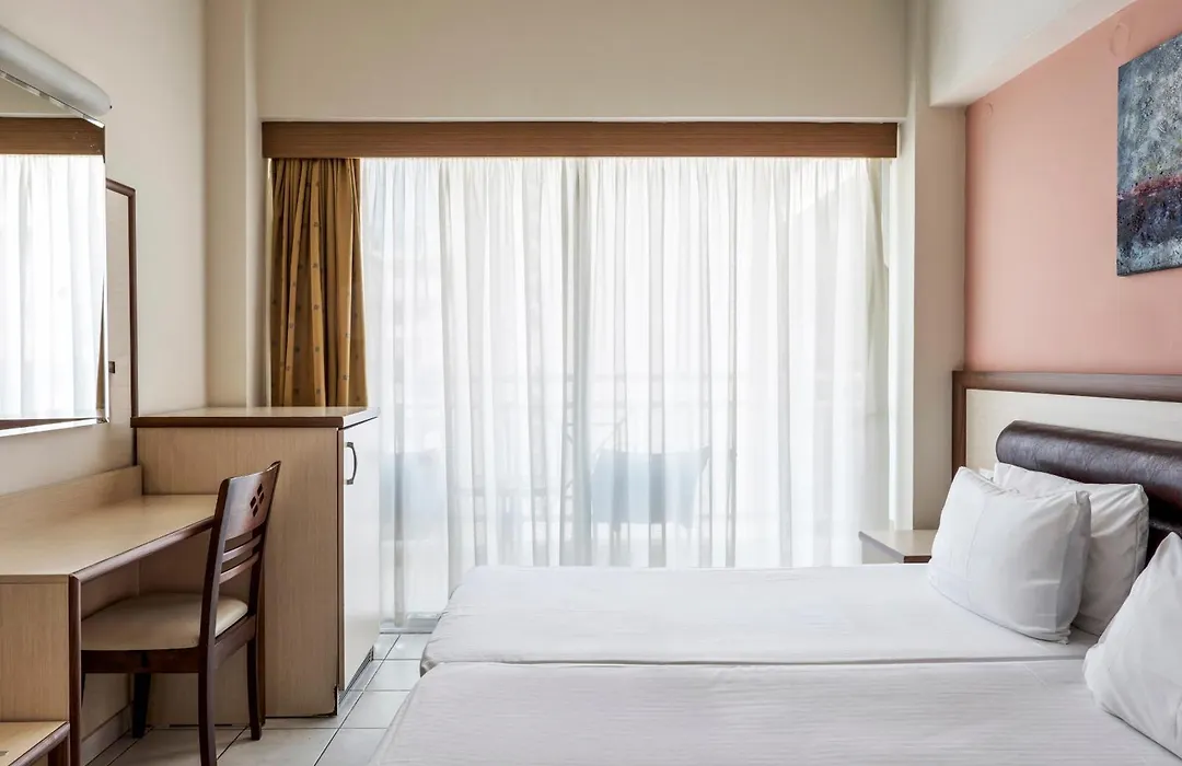 Pearl Hotel-1