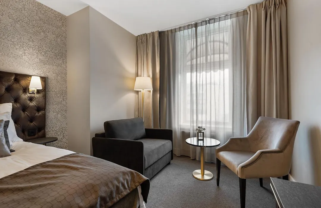Home Hotel Grand Gjovik-1